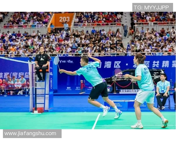 北京羽毛球队以73分稳居杯赛积分榜首位展现强劲实力