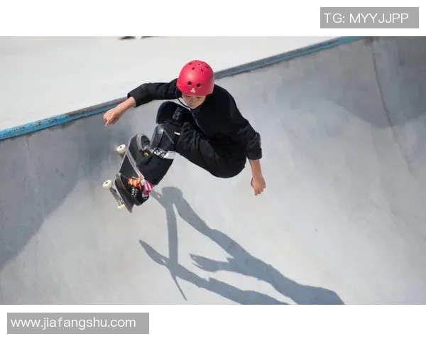 西安滑板队在全国滑板比赛中荣获第六名展现实力与潜力 西安滑板队在全国滑板比赛中荣获第六名展现实力与潜力