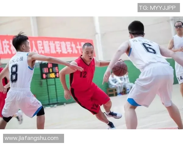 重庆篮球队以79分领跑杯赛积分榜展现强劲实力和夺冠希望 重庆篮球队以79分领跑杯赛积分榜展现强劲实力和夺冠希望